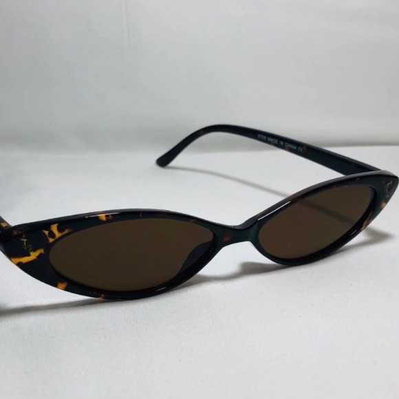 CATEYE SUNGLASS BUNDLE🦋🌈💞☂️ - Picture 2 of 4